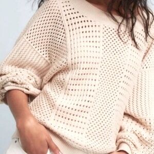 *NEW W/O TAGS* Women’s Cream Anthropologie Sweater